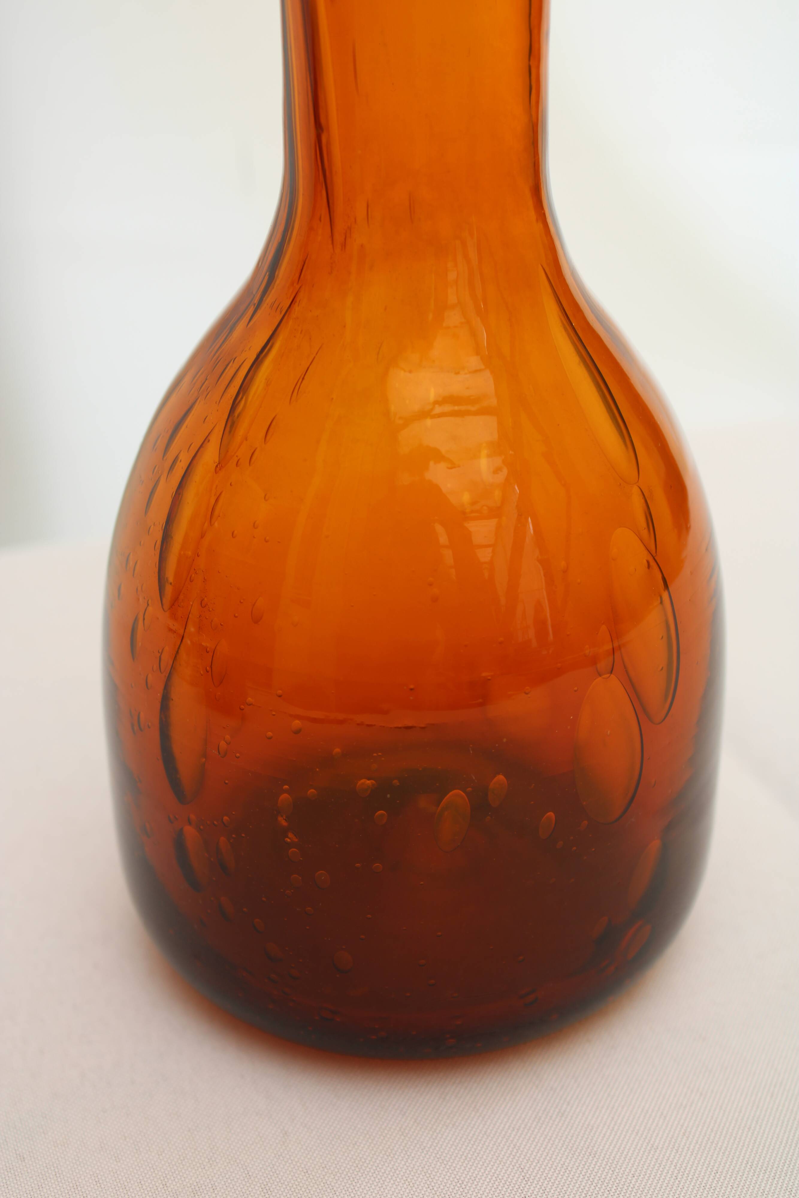 Bubbled amber carafe