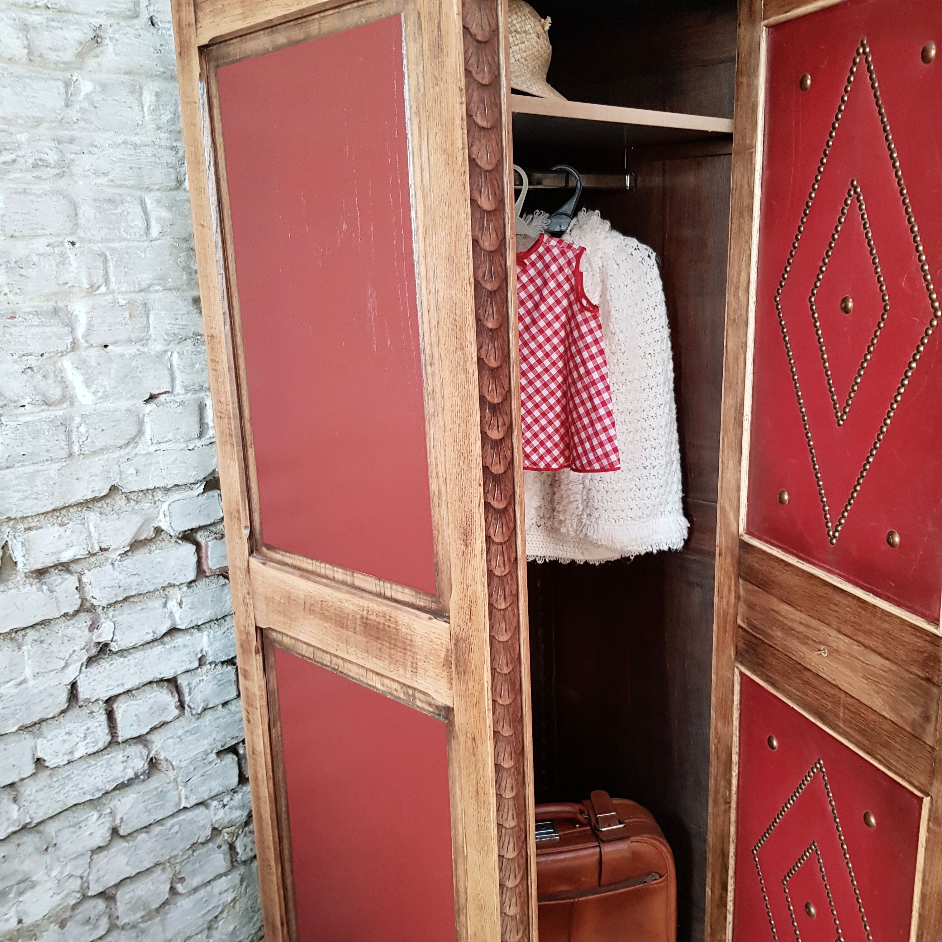 Cloakroom entrance furniture