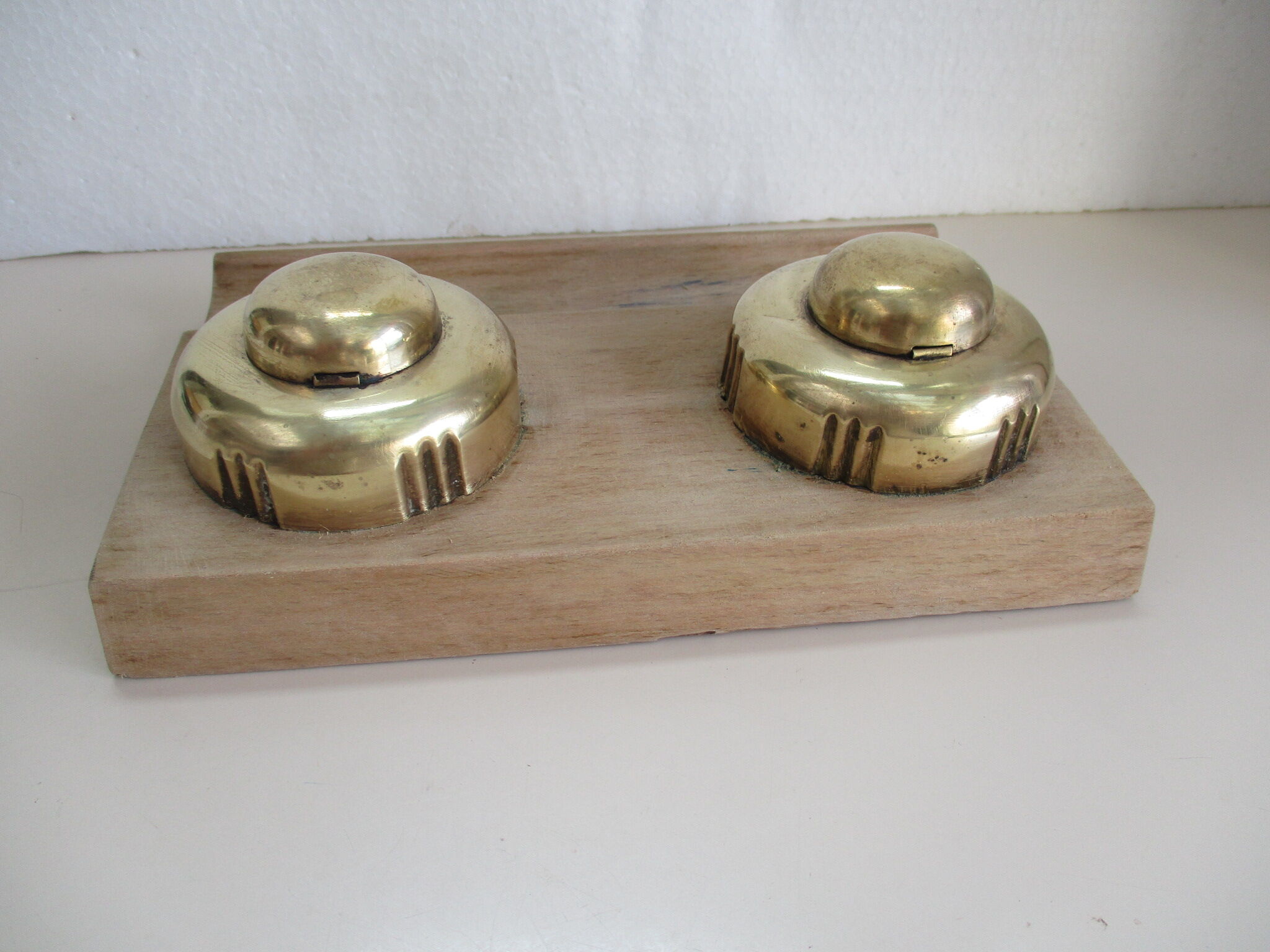Double inkwell wood and brass