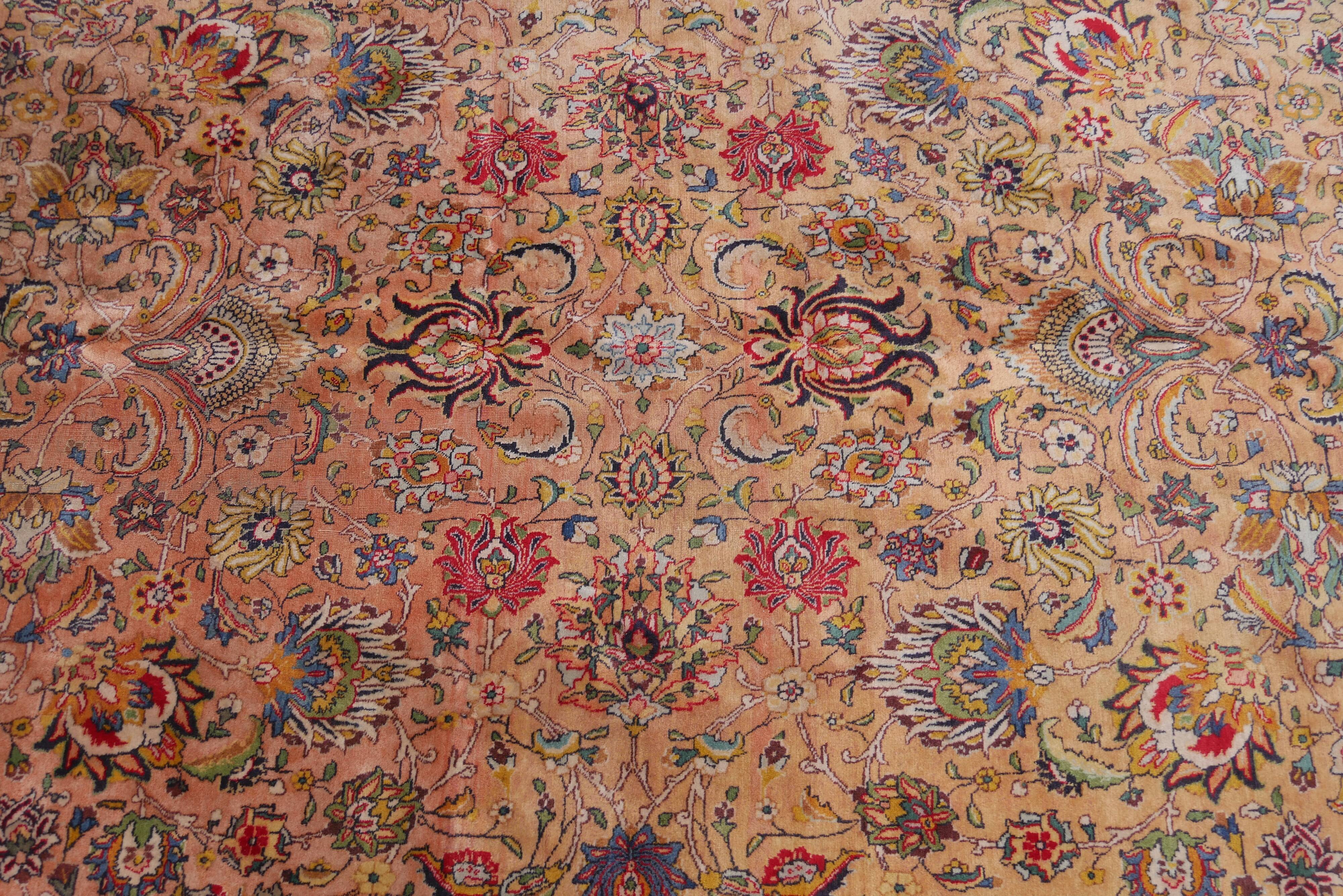 Oriental Persian carpet Tabriz vintage 320 x 240 cm