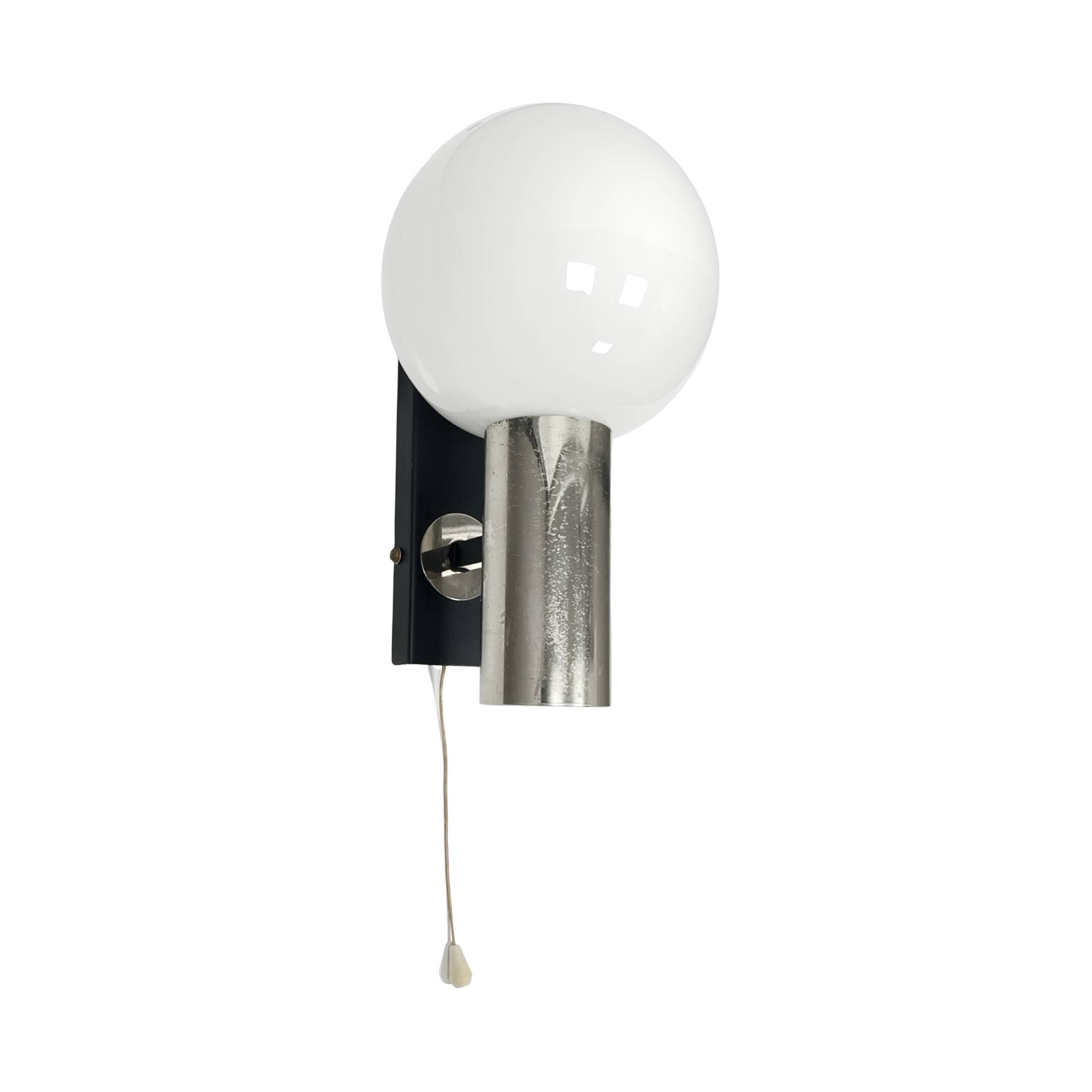 AKA Leuchten wall lamp, 1970s, Space Age chrome sphere, mid-century vintage