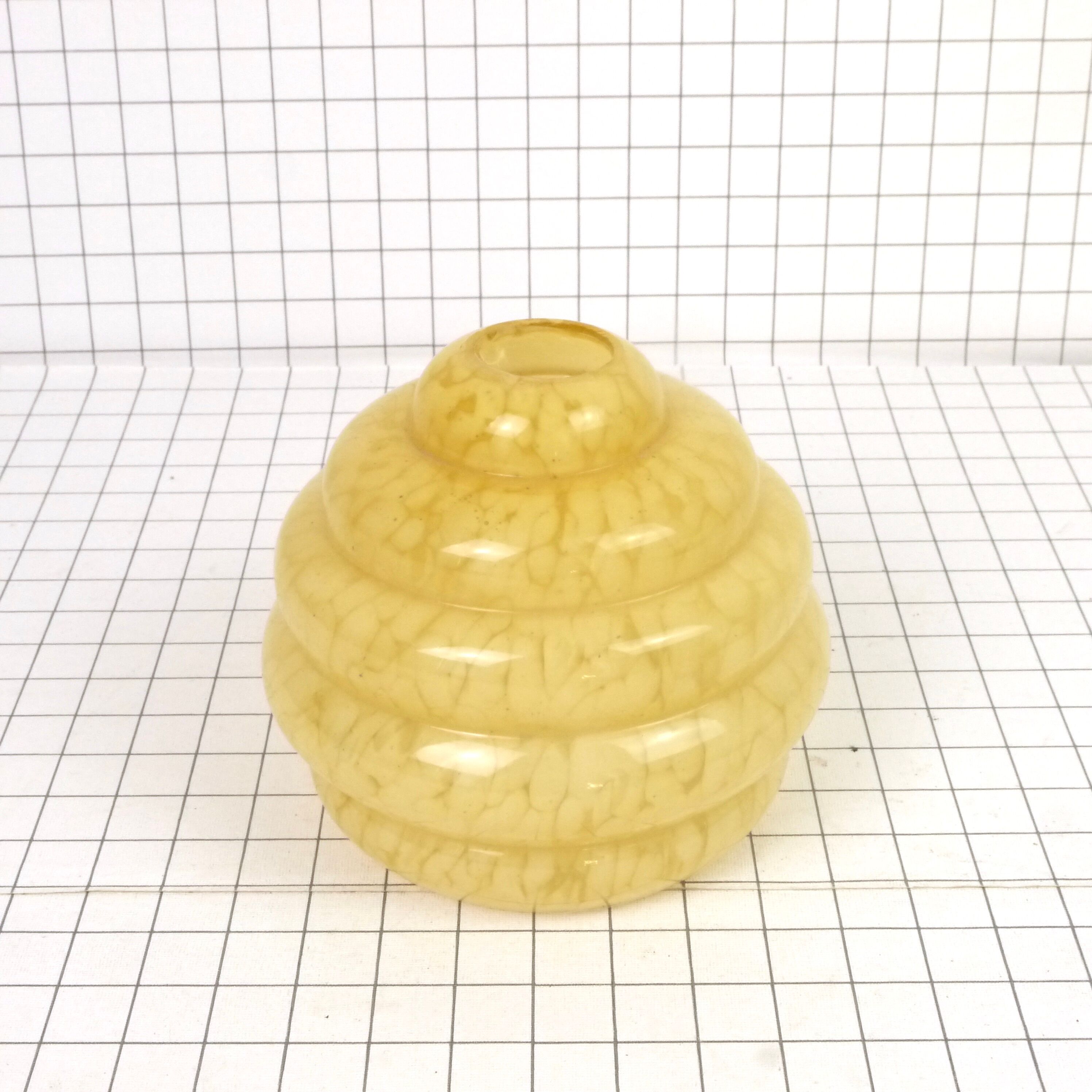 Round yellow Clichy glass lampshade