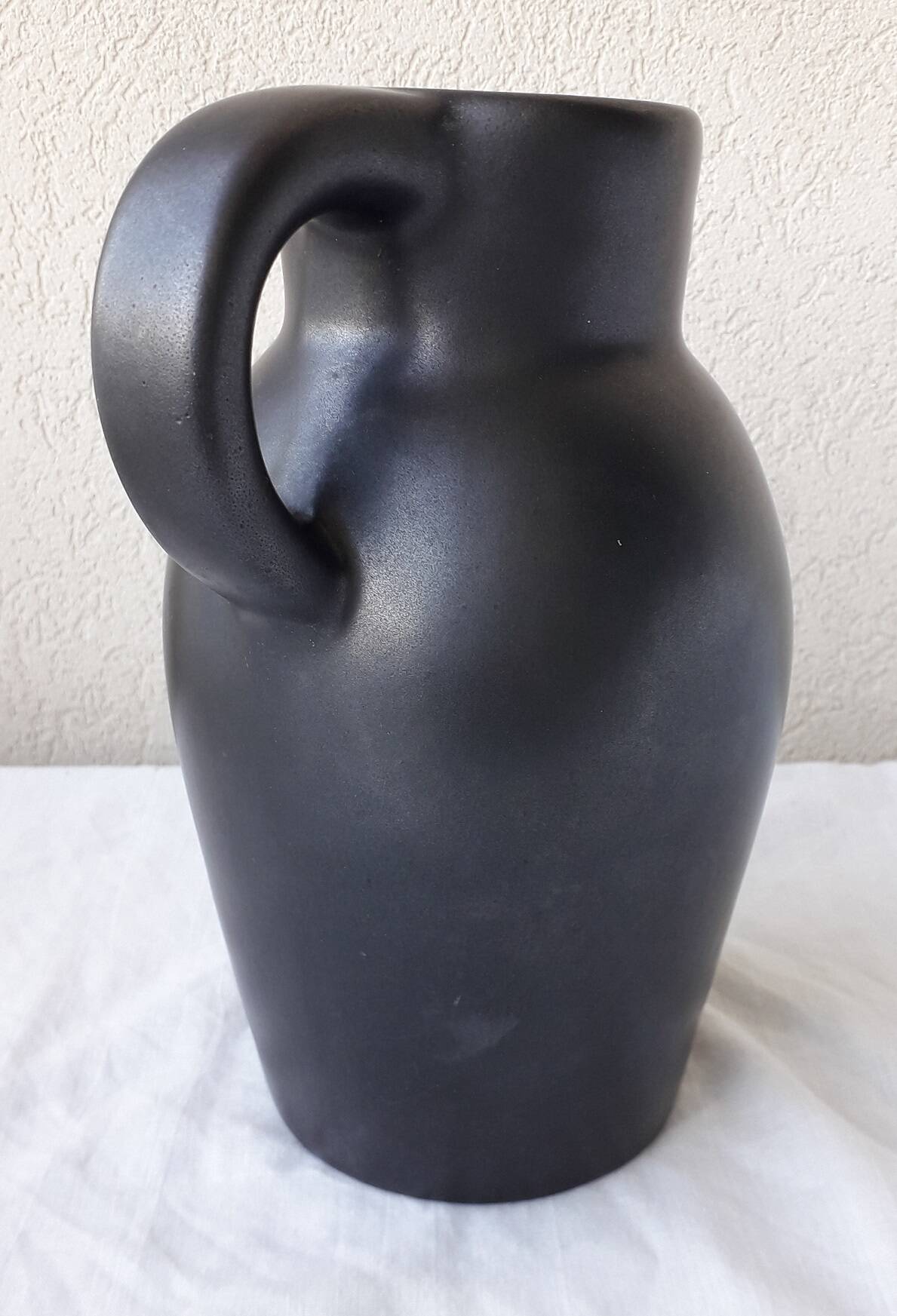 Black ceramic pitcher, Ateliers Ricard