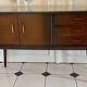 Enfilade vintage pieds compas