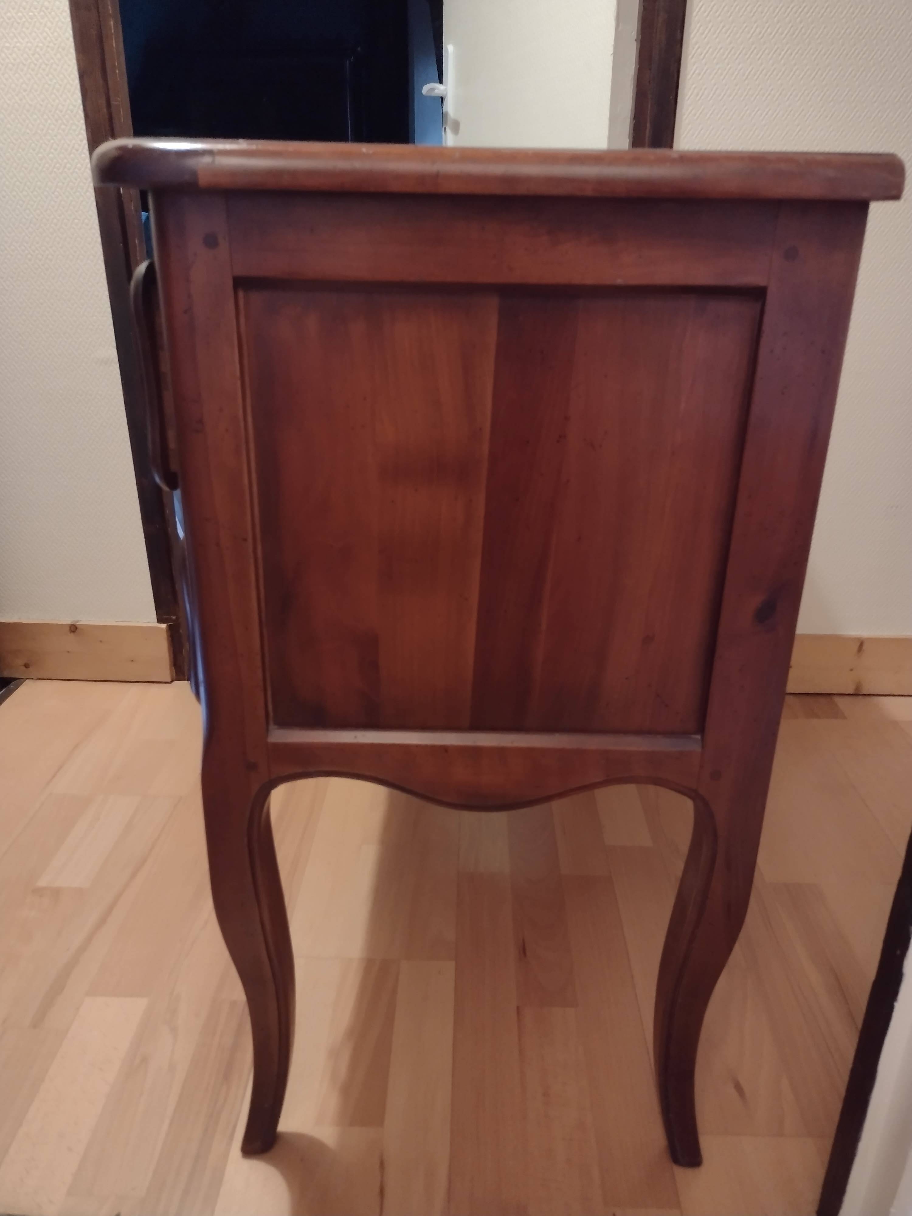 Commode 3 tiroirs de Jean Laïck