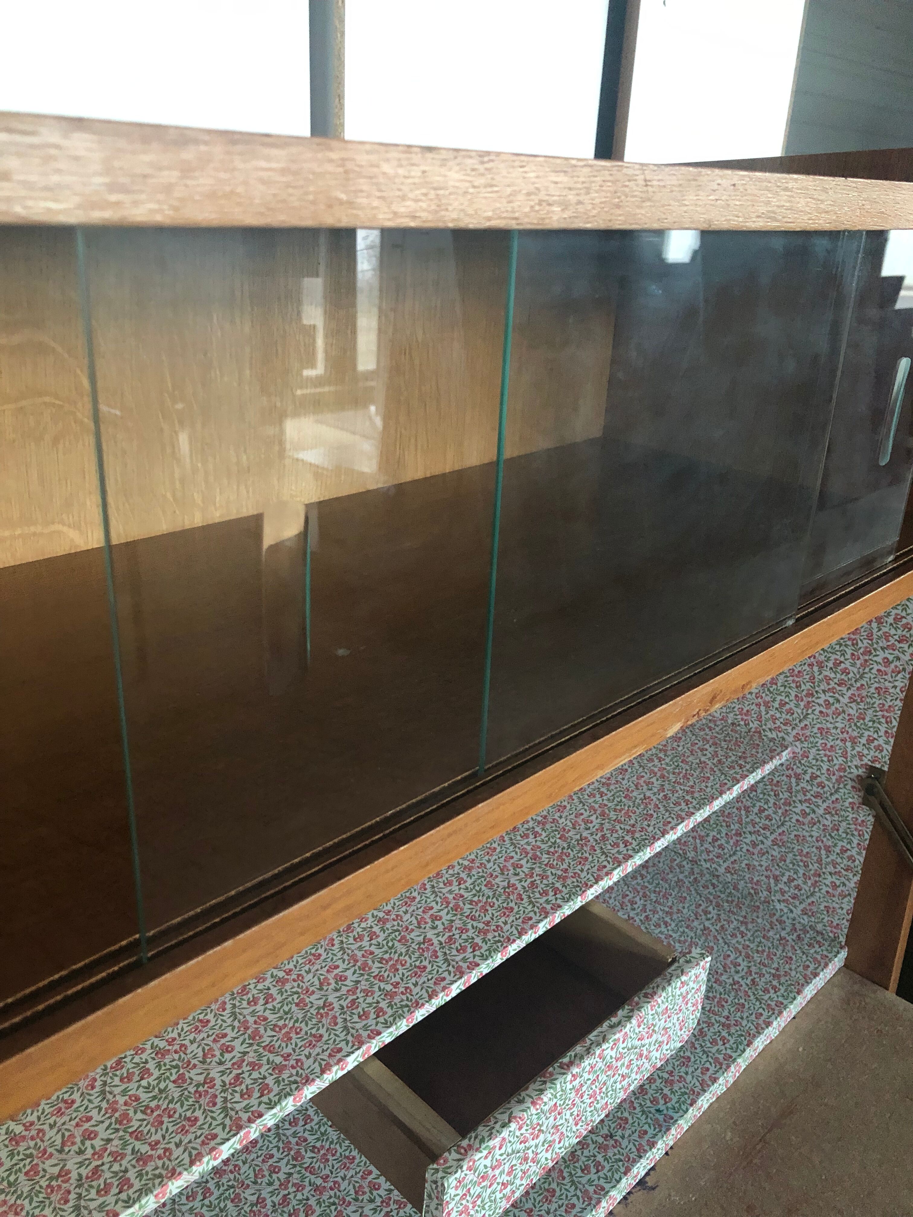 Secretary of the 70s feet compass