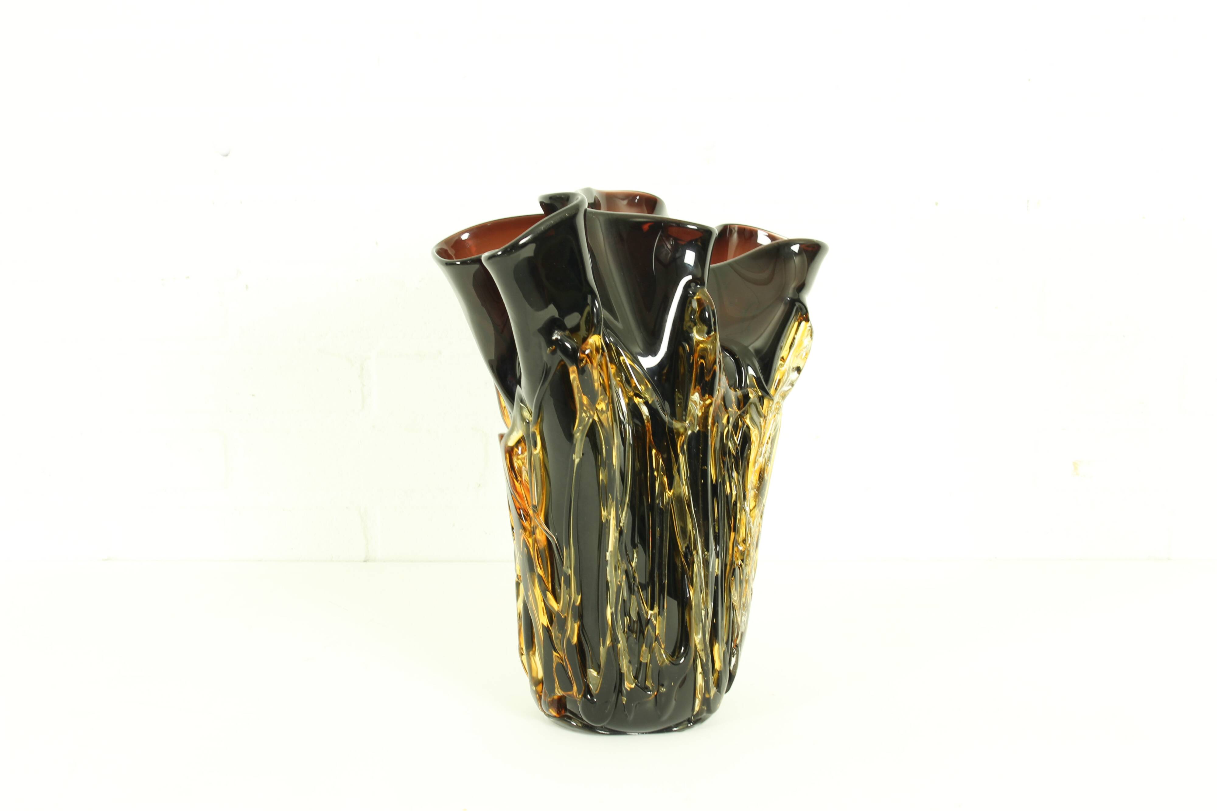 Large murano glass vase by enrico cammozzo (with coa)