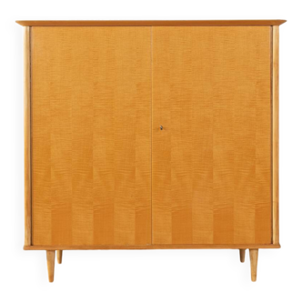 Armoire en placage de bouleau, années 1950