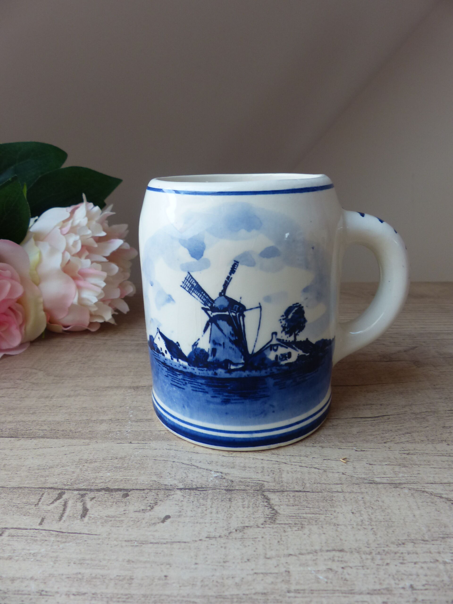 Mug ou chope à bière faïence de Delf Décor Moulins 10,5 cm