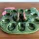 Assiette à œufs farcis en majolique verte en forme de coq, support à œufs pour 10 œufs