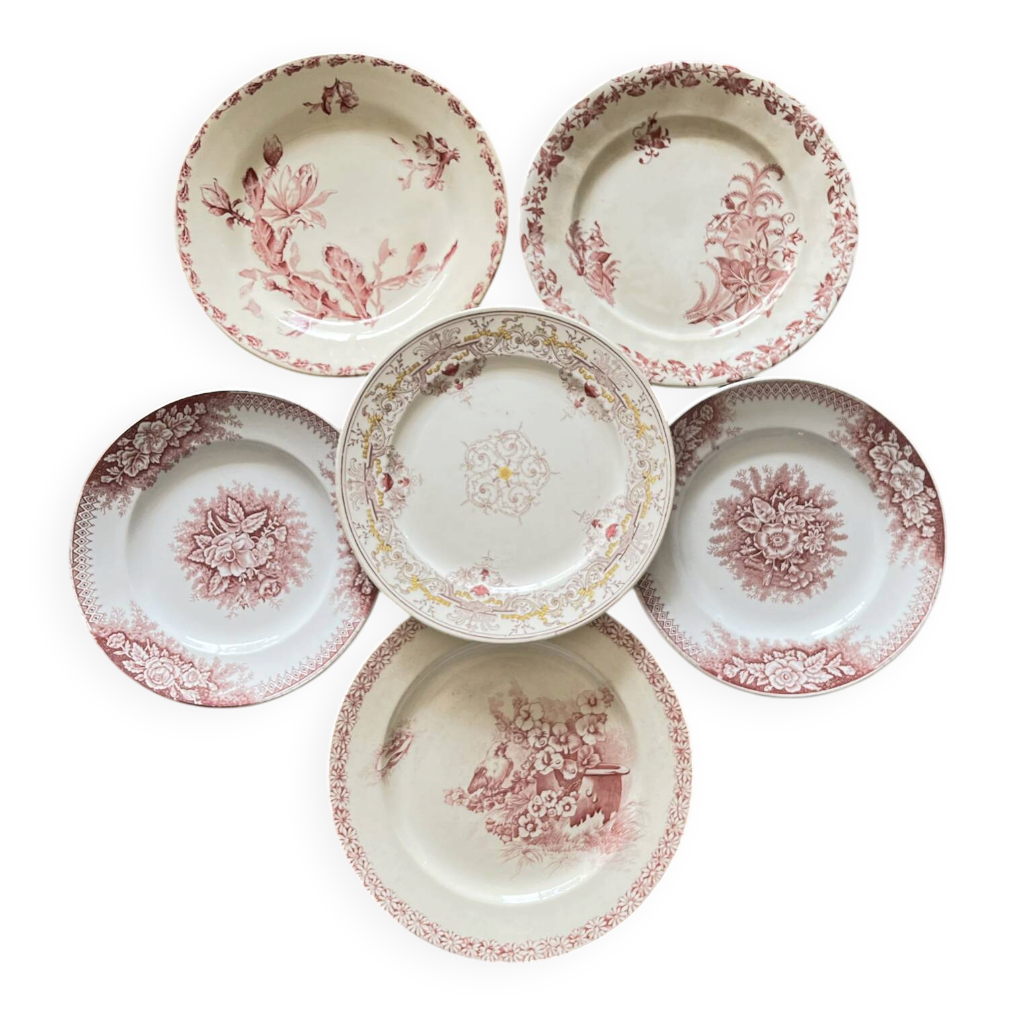 Assiettes dépareillées 