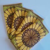 Set of 4 vintage 70s cotton napkins