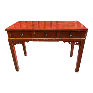 bureau en laque rouge