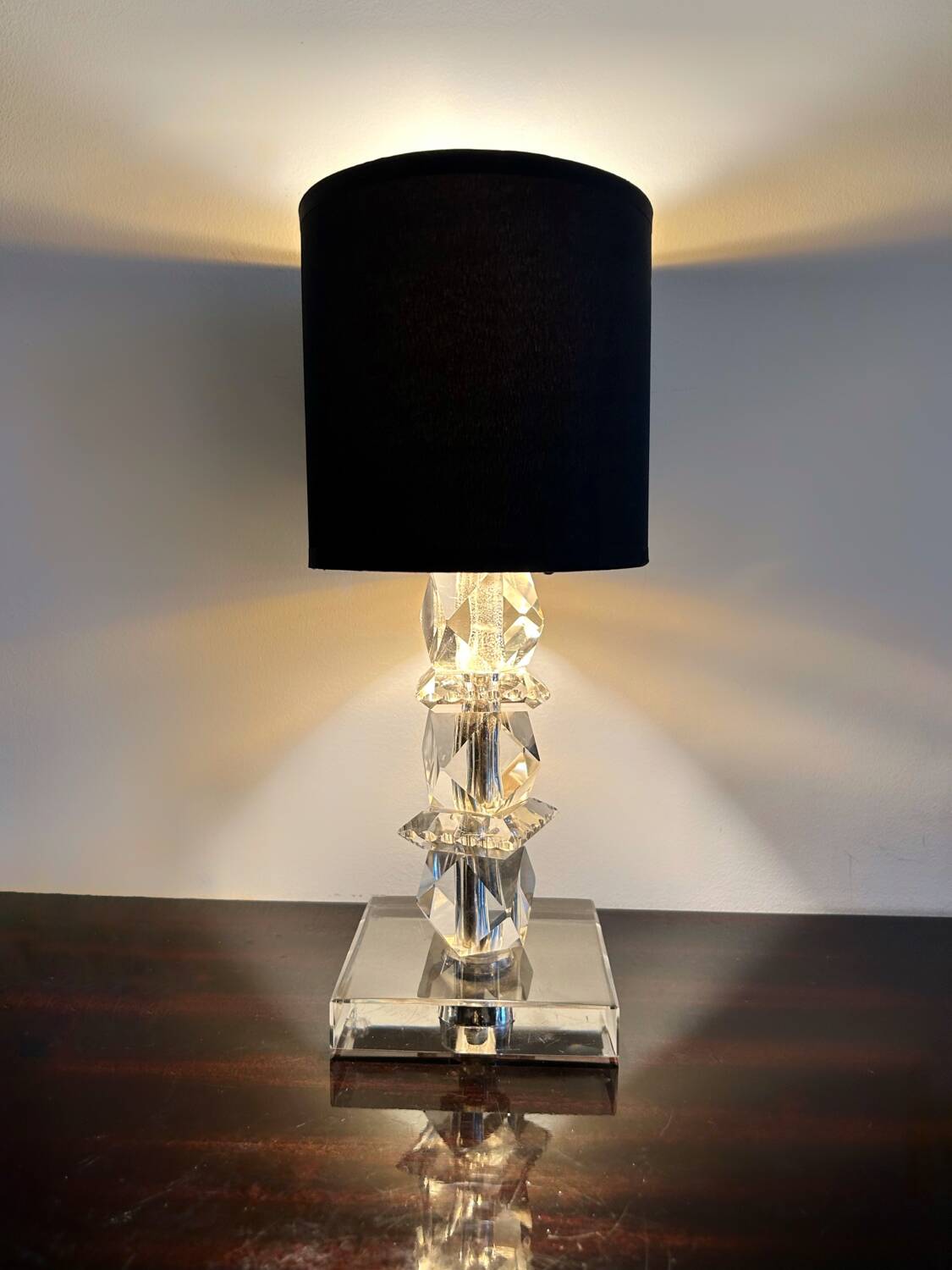 Art deco crystal lamp