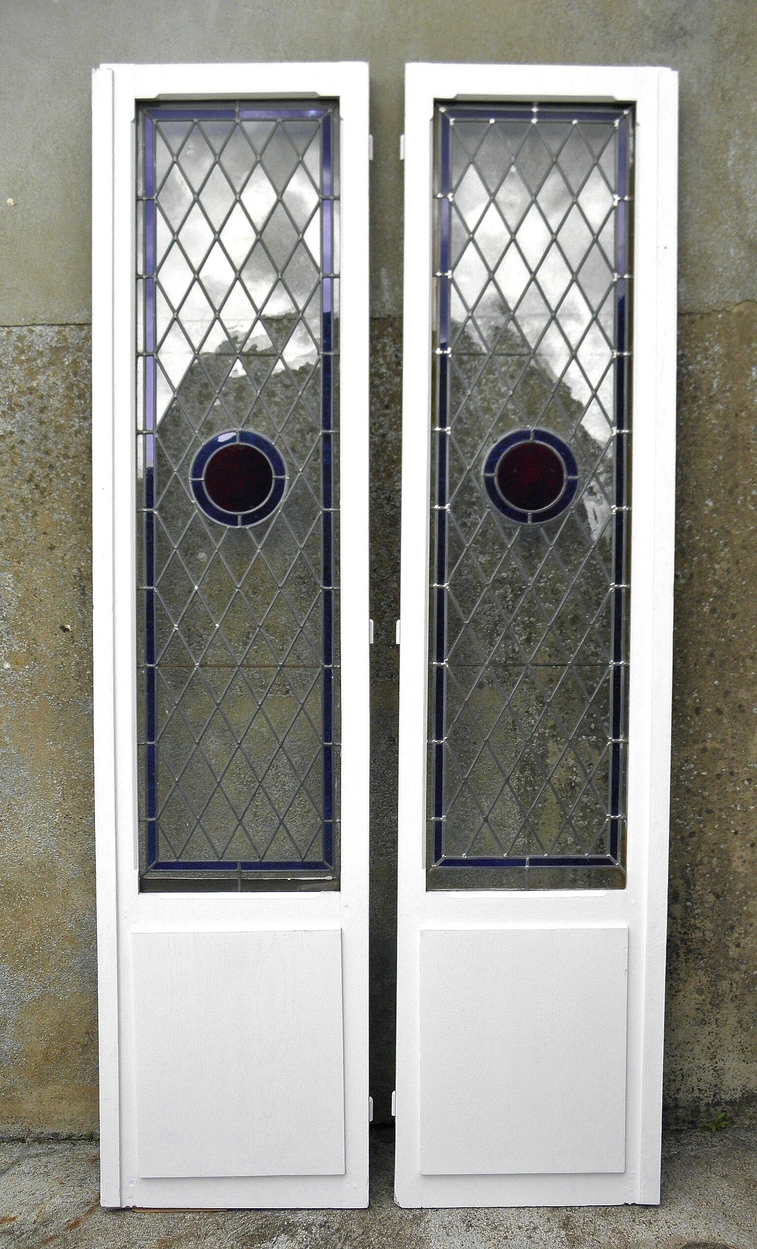 Ensemble de portes et fenêtres à vitraux