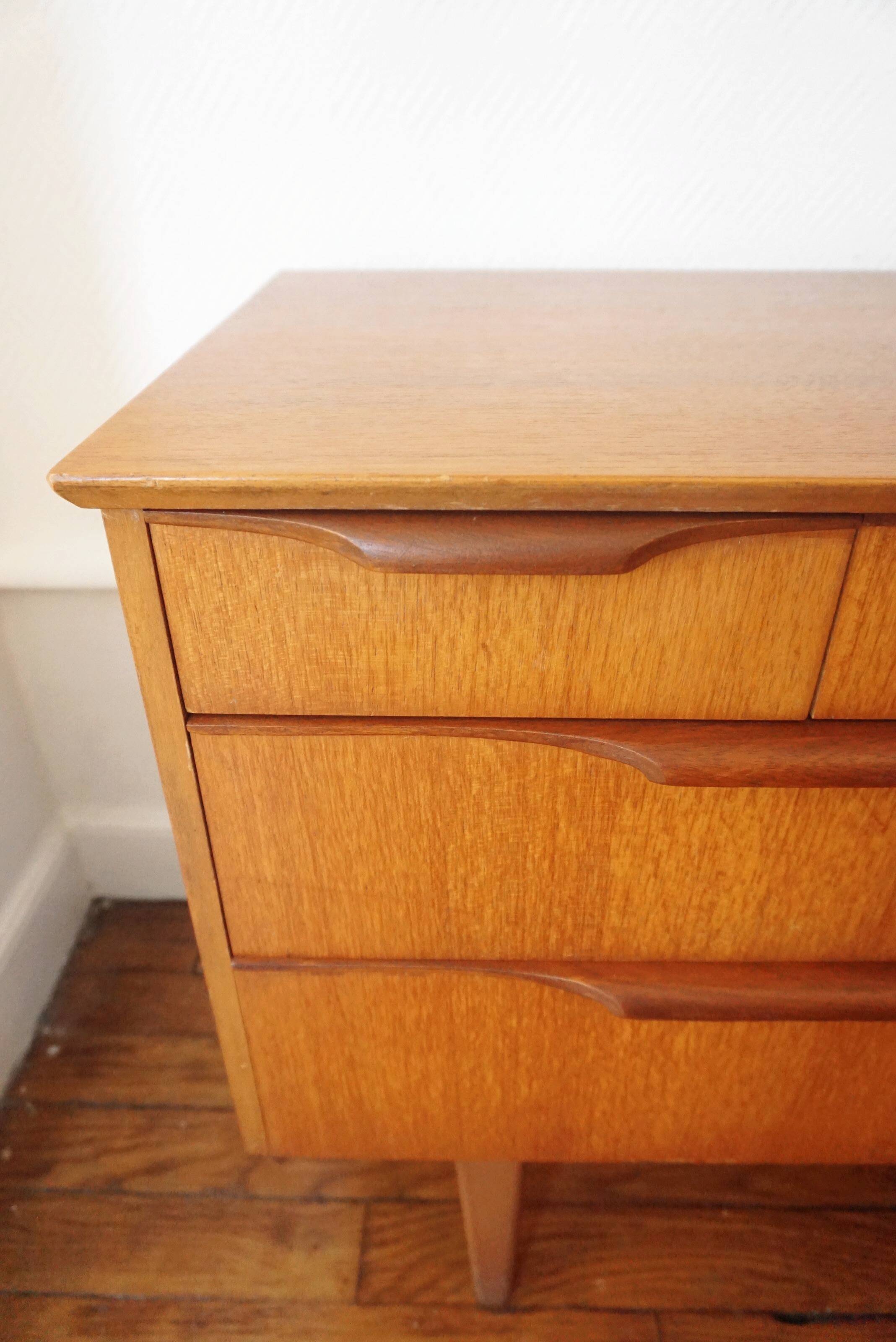 Buffet teak of the brand Beeanese