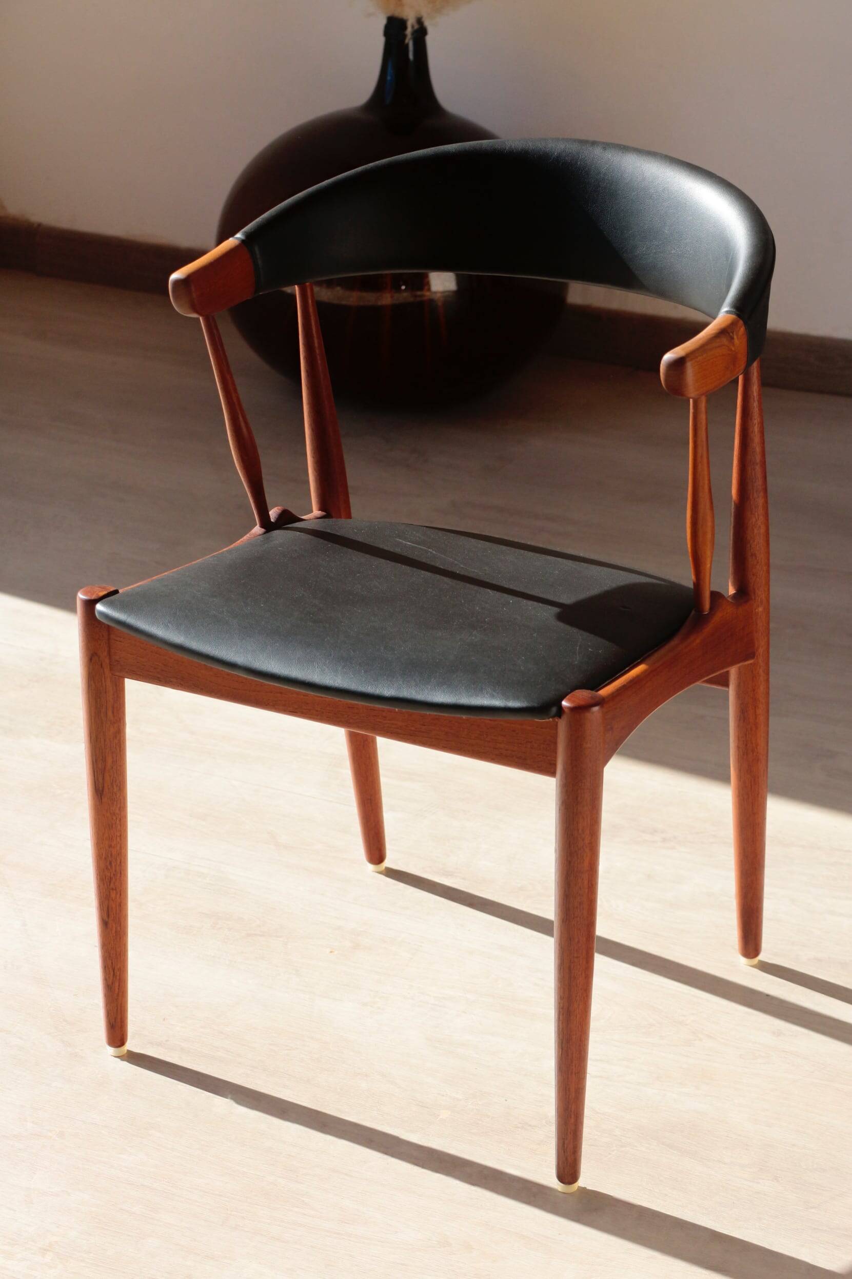 Set of 4 Johannes Andersen Scandinavian teak armchairs, 1960s