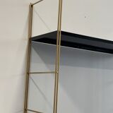 String shelf