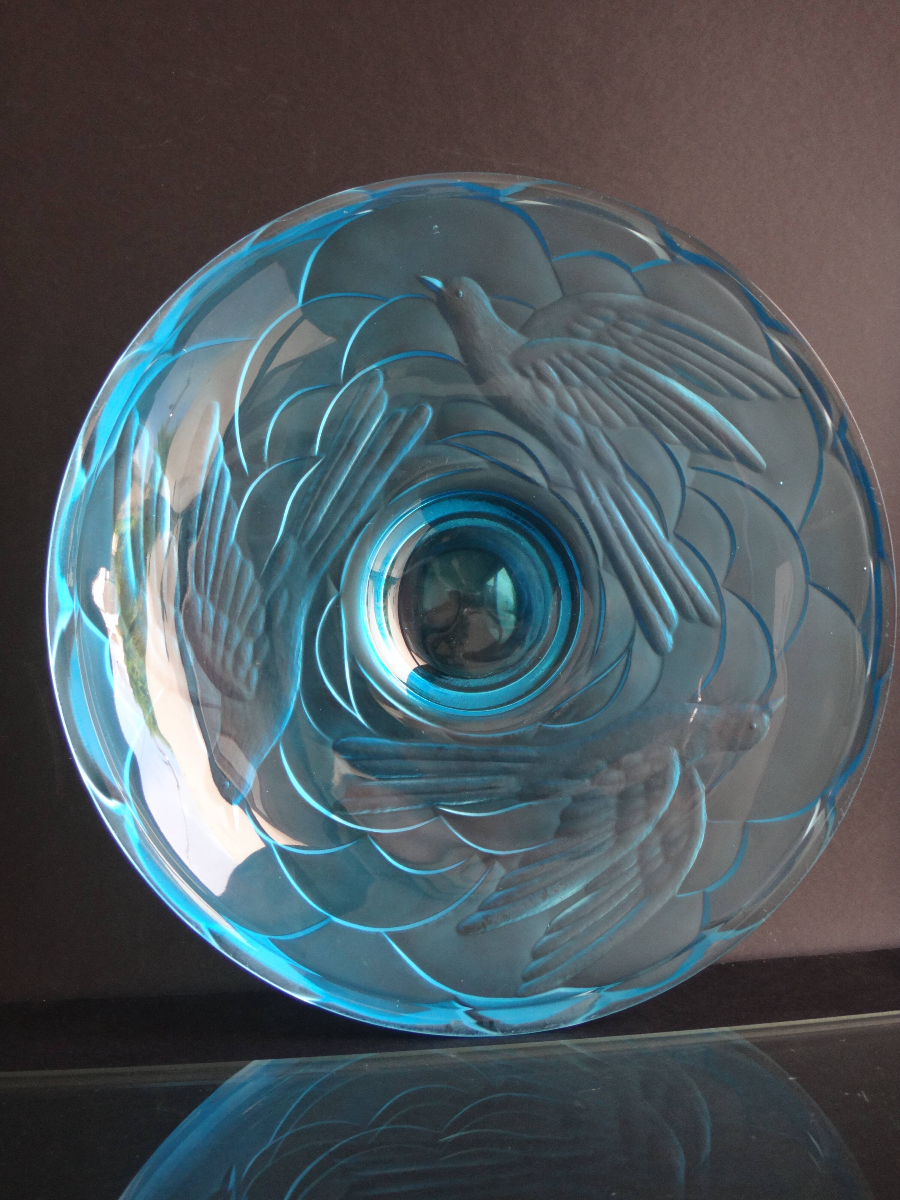 Art déco glass cup molded birds 1925