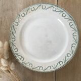 Lot 6 mismatched iron earth dessert plates