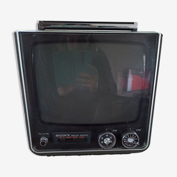 Sony vintage laptop television, Solid State 70s