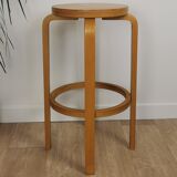 Laminated wooden stools