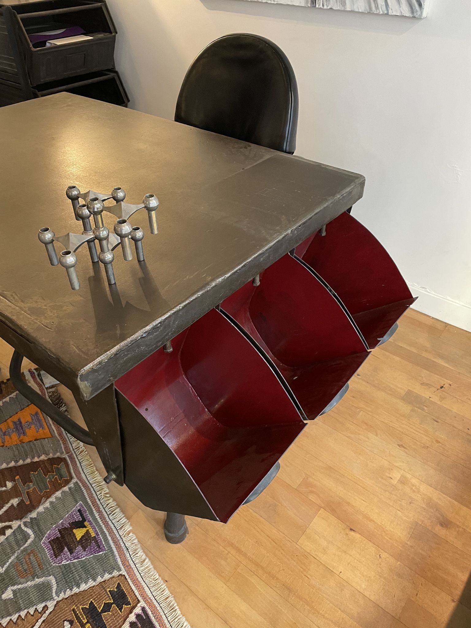 Welder's industrial table