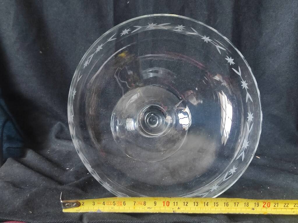 1960/80 /21 cm cut crystal bowl /flowers /plants