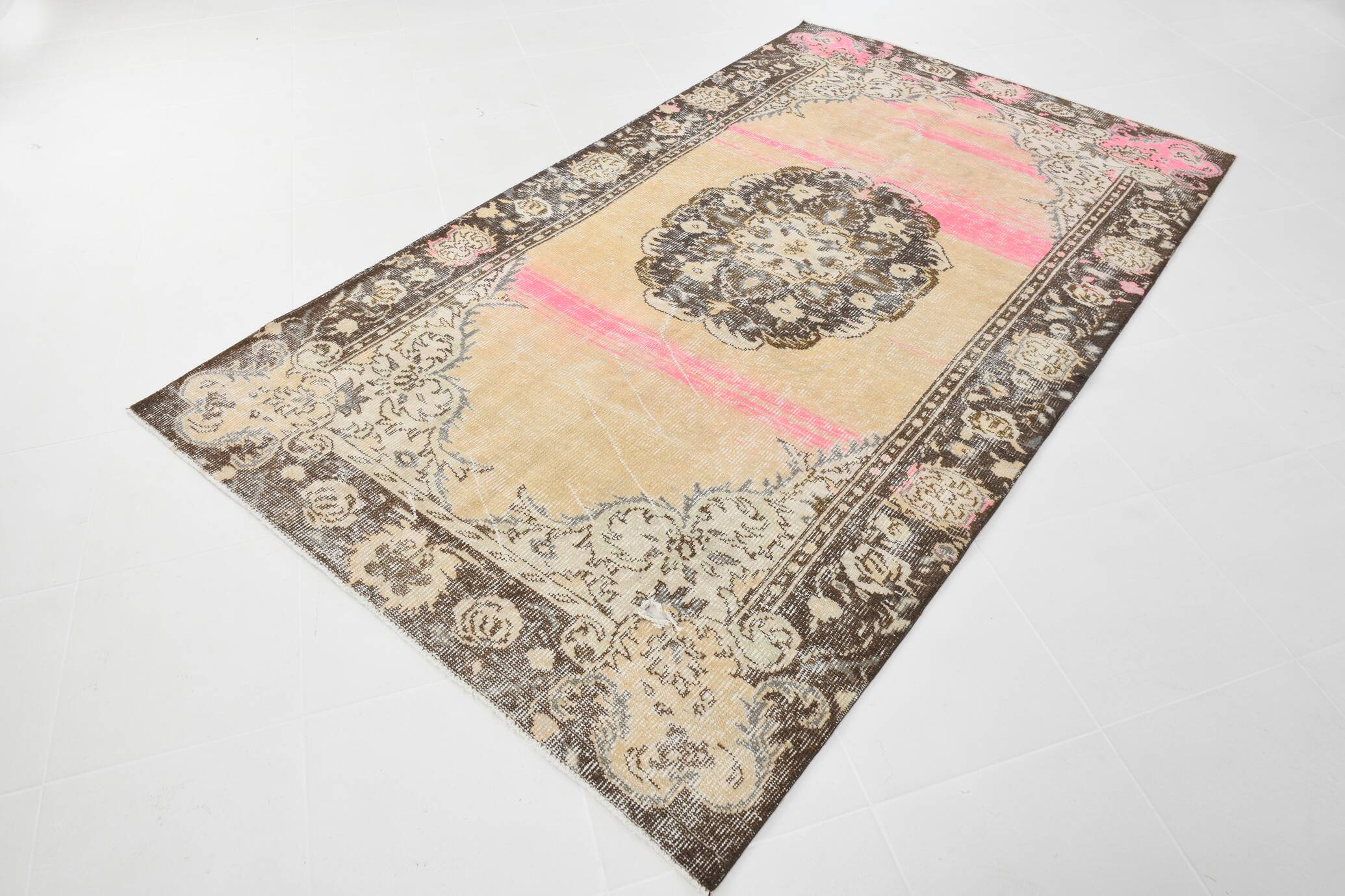 5x9 Soft Orange & Pink Turkish Rug, 159x270 Cm
