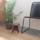 Tabouret de chasse en bois sculpté à décor de vignes