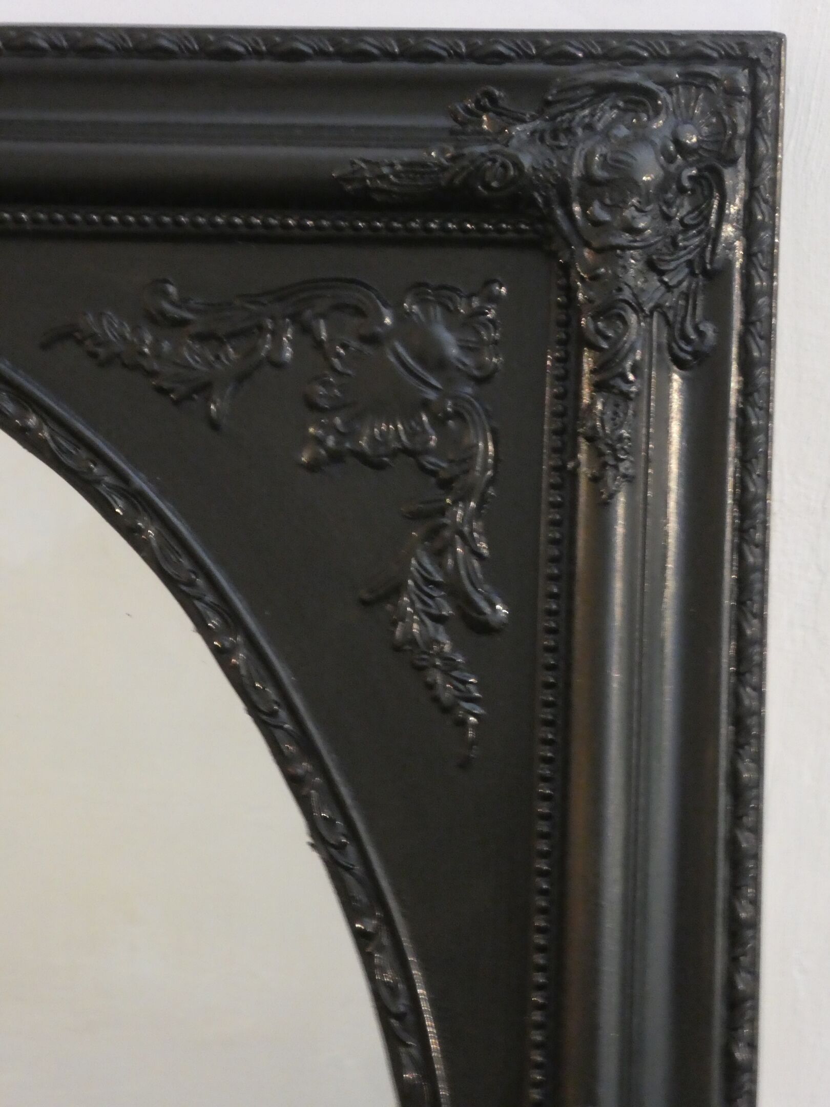 Classic mirror 67x78cm