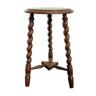 Stool style arts and crafts