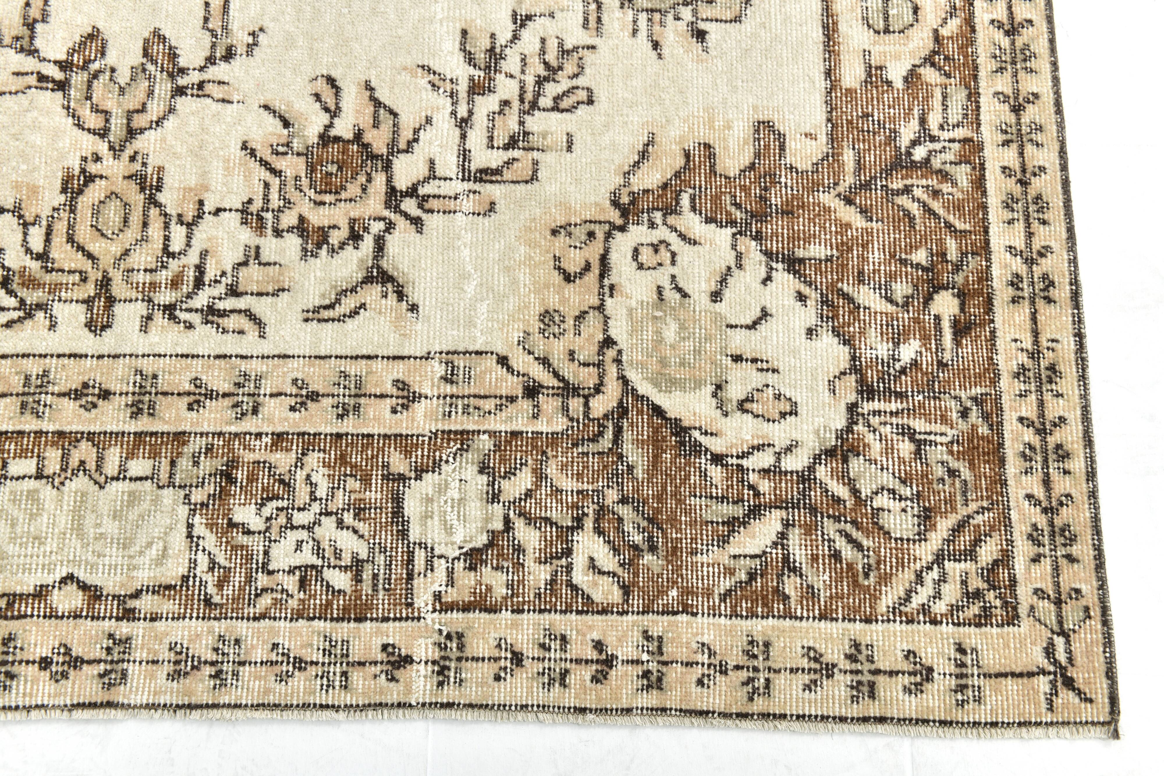 6x10 Brown & Cream Classic Turkish Vintage Rug, 177x296Cm