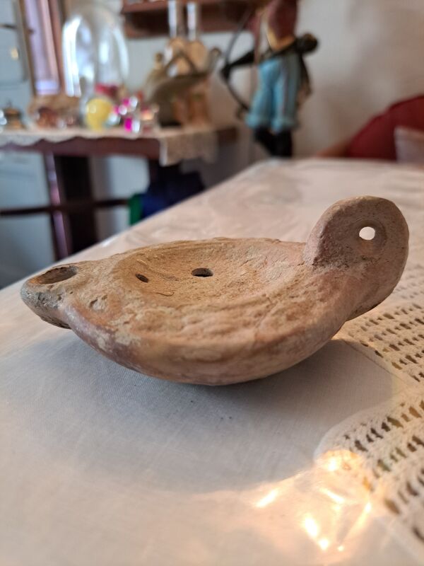 Lampe à huile romaine