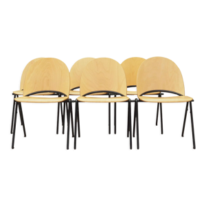 Ensemble de six chaises,
