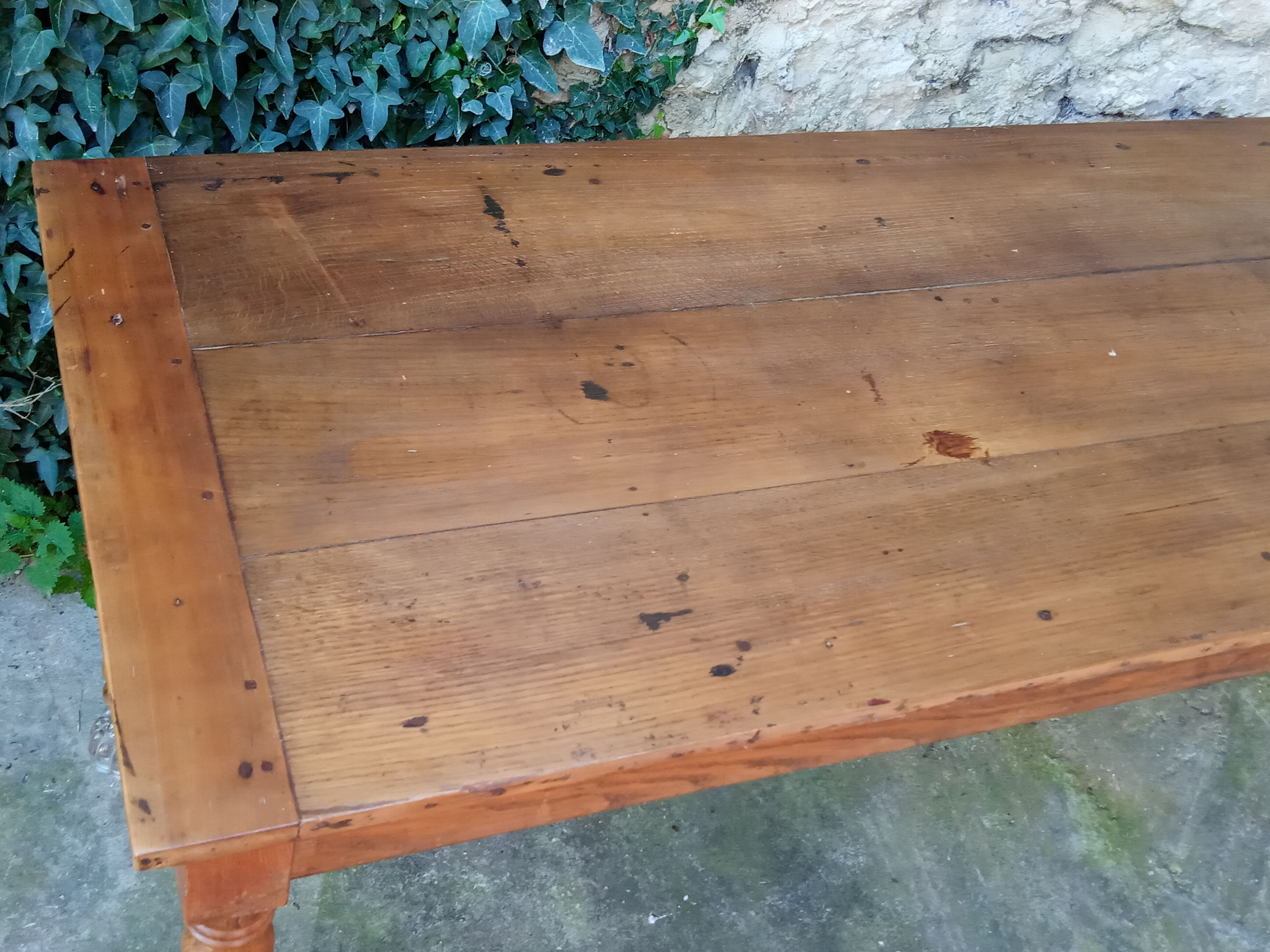Oak farmhouse table turned legs