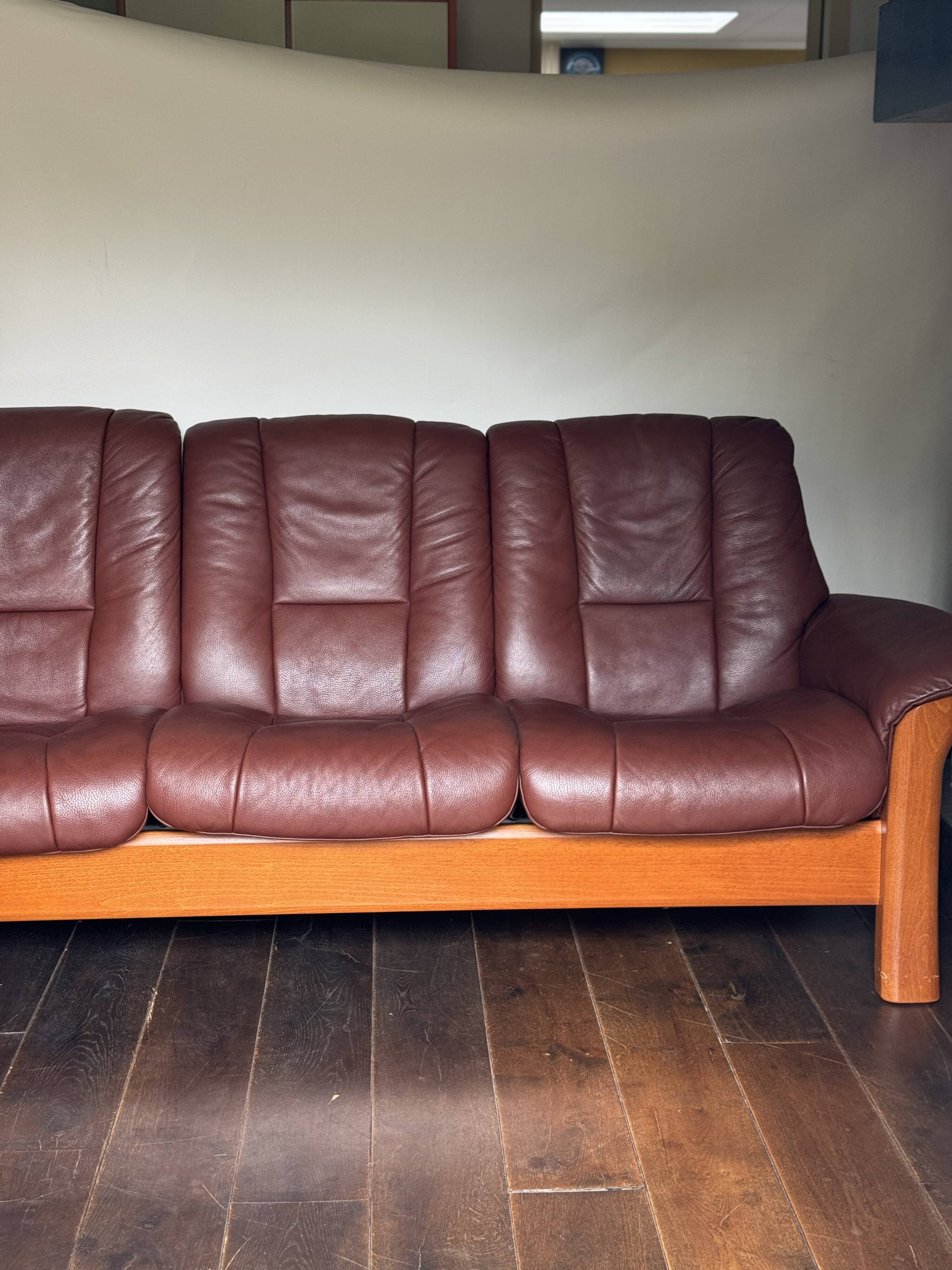 Erkones Stressless 3-seater leather reclining sofa