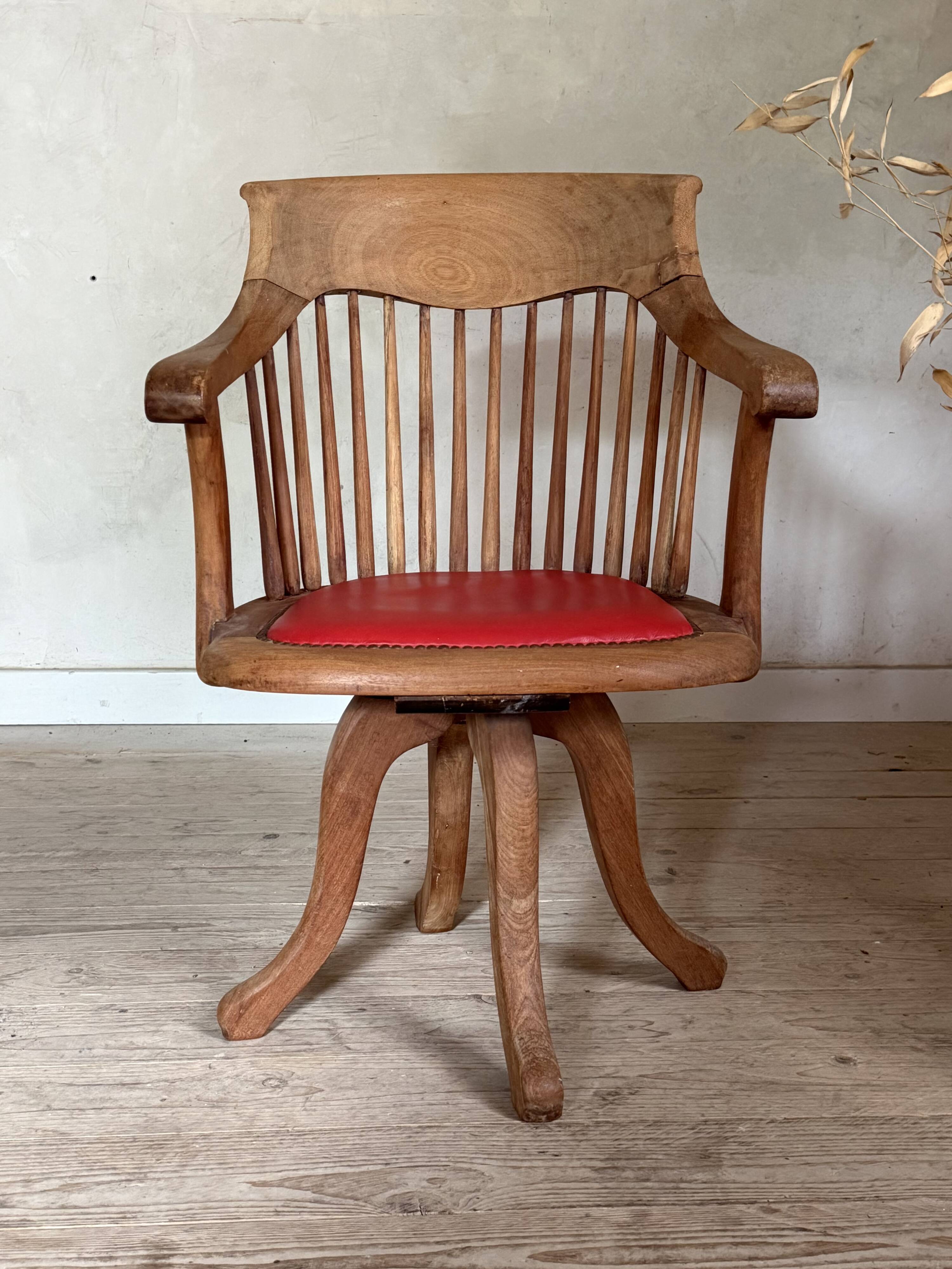 Vintage Art Deco swivel office chair