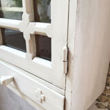 Wardrobe pharmacy 1900