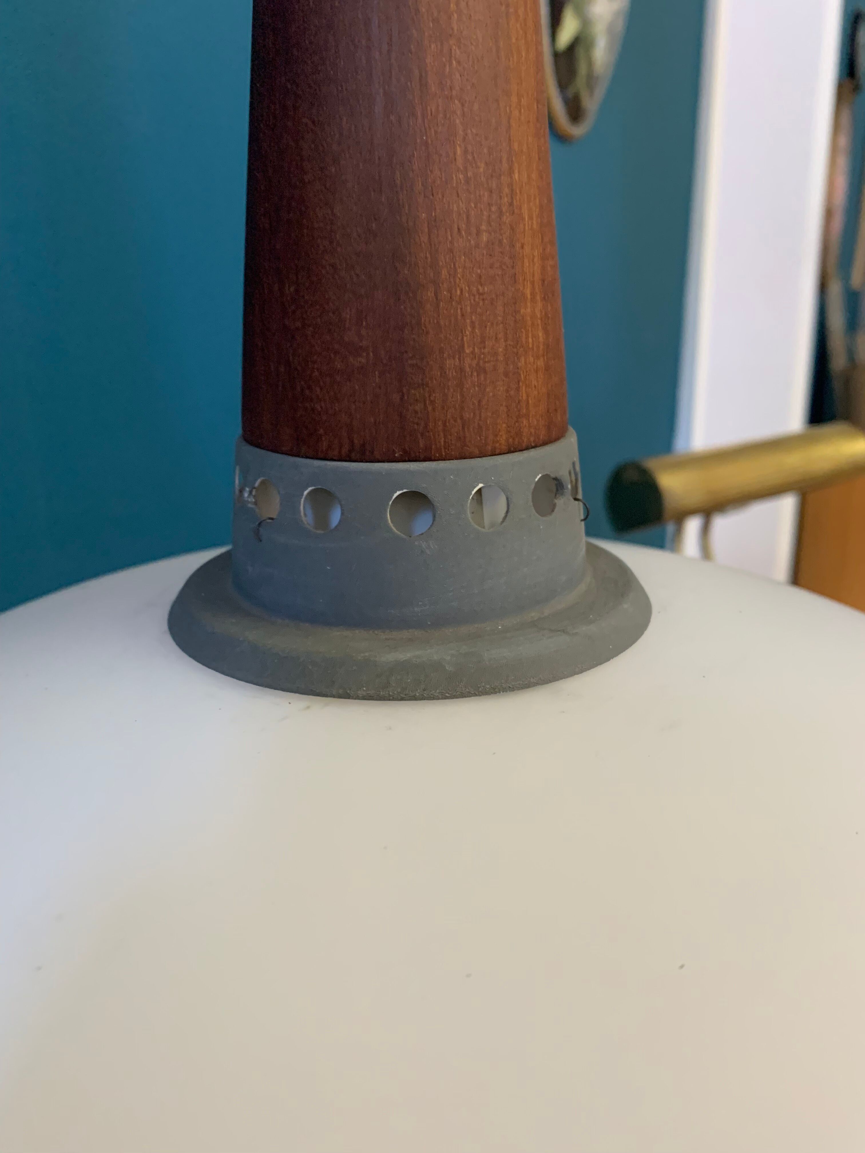 Suspension scandinave Louis Kalff 1960