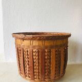 Rattan pot cache and woven wicker from the 70s