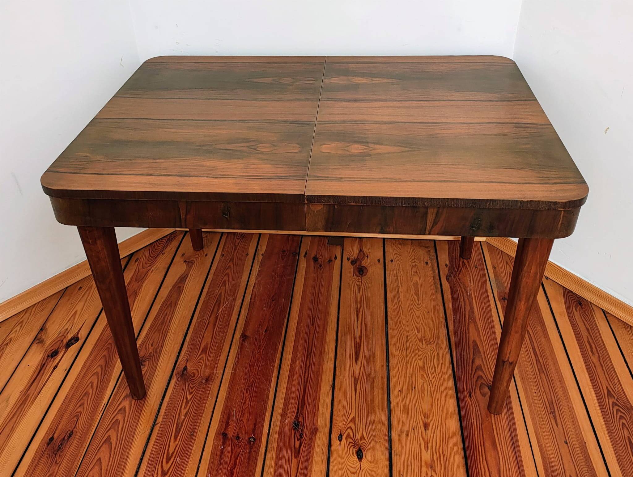 Czechoslovakian Extendable Dining Table by Jindřich Halabala for Up Závody,