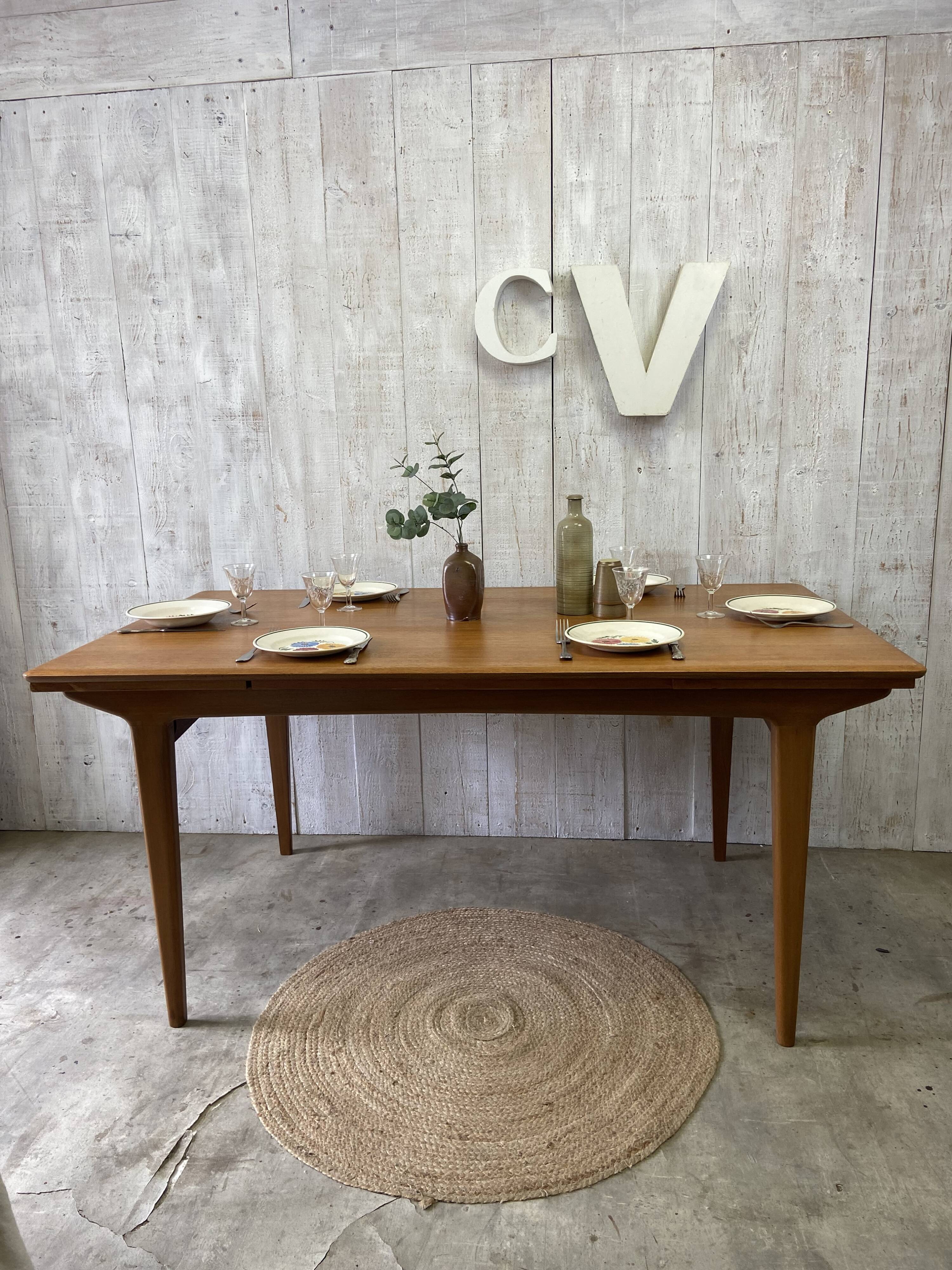 Scandinavian table