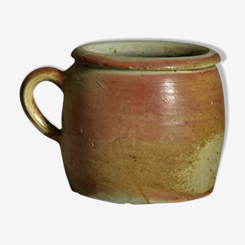 small one-handled sandstone pot