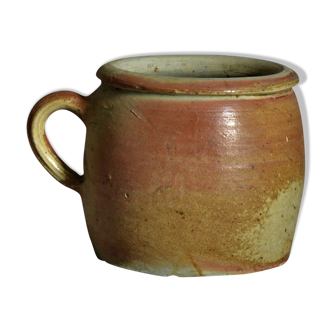 small one-handled sandstone pot