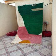 Traditional Moroccan wool rug 200cm x 300cm