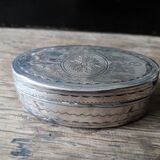 Napoleon III style snuffbox in silver