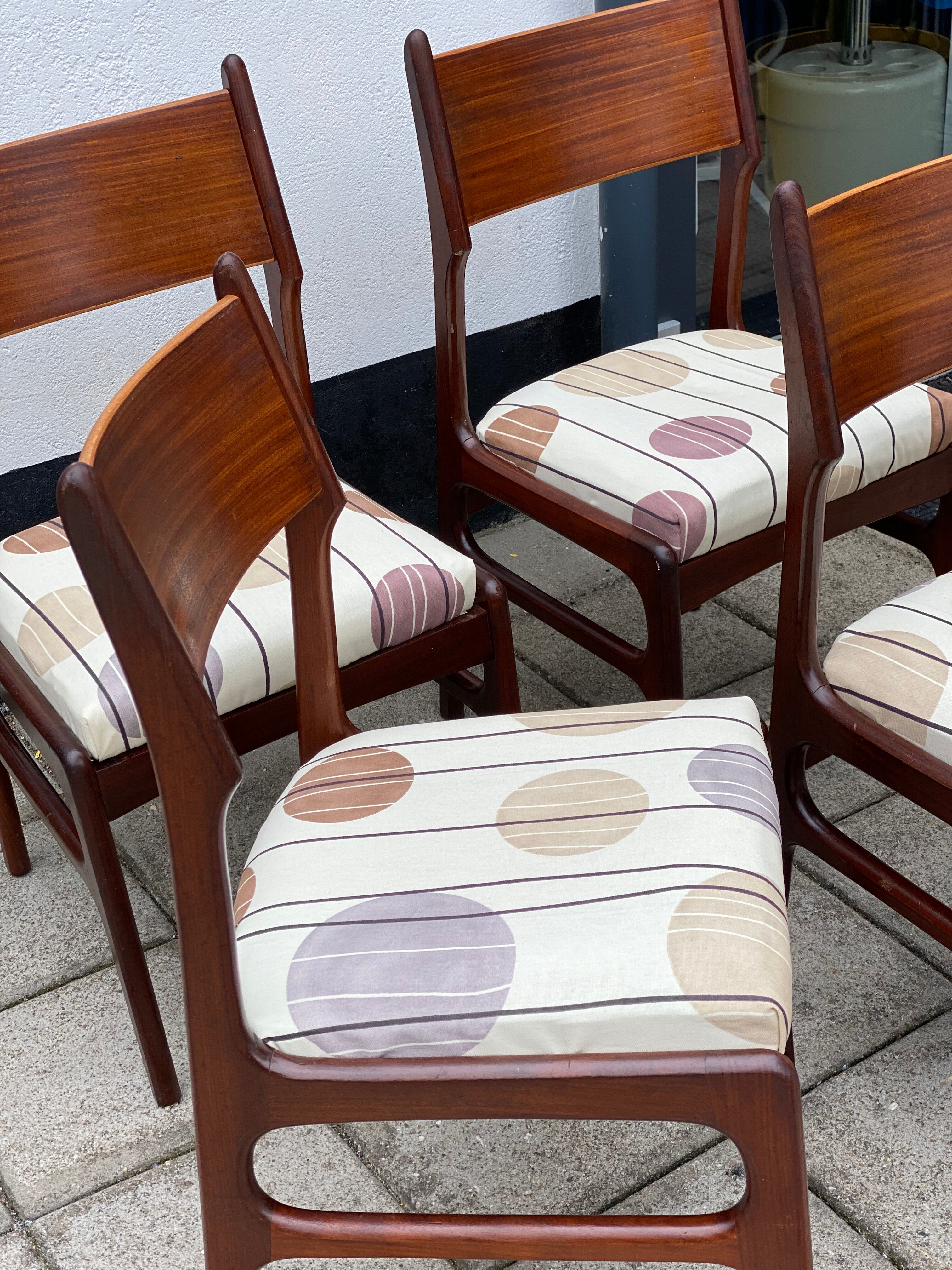 Set of 4 Vintage Teak Scandinavian Style Chairs