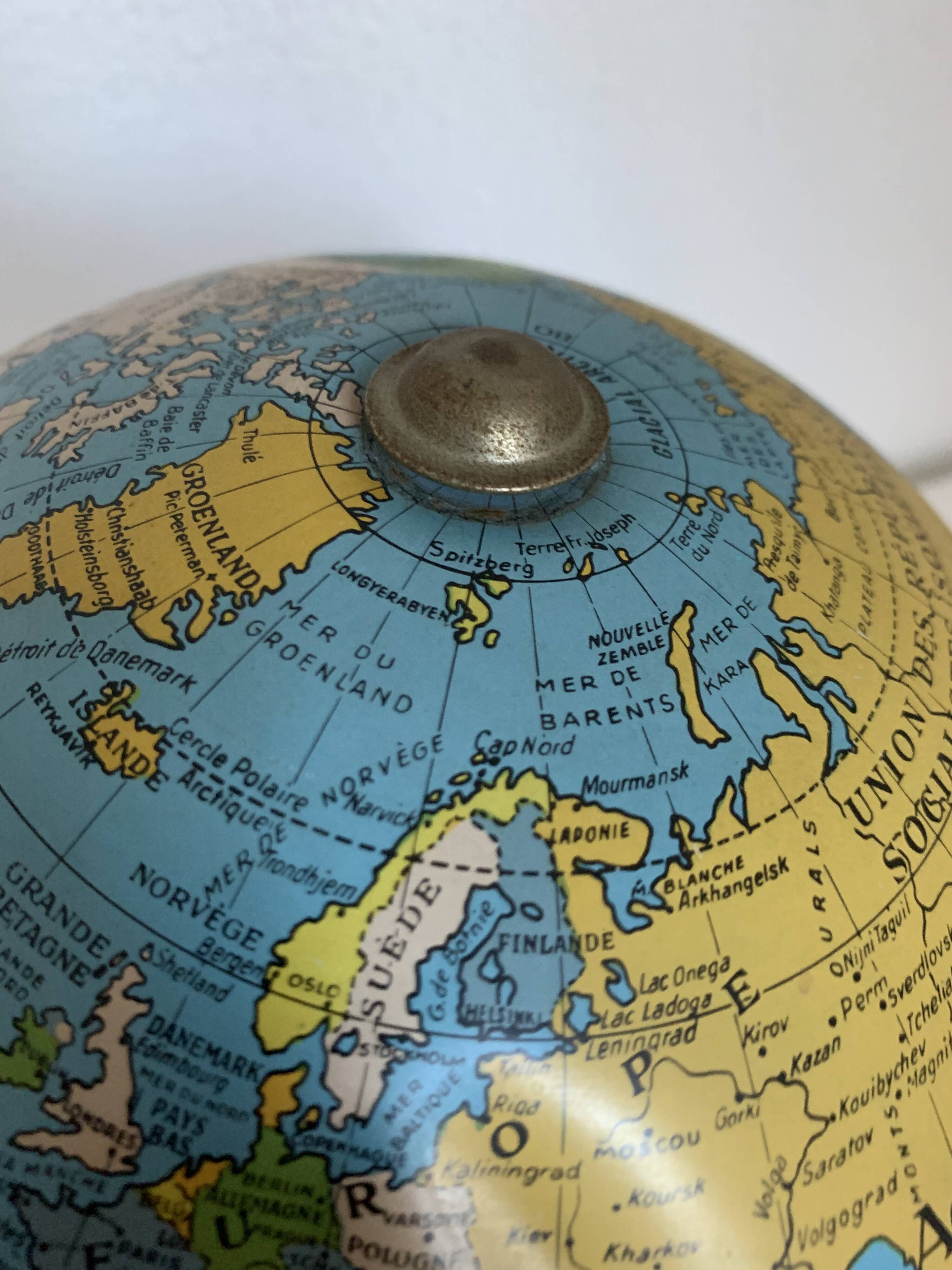 Globe vintage 1960 terrestre doré Taride tripode - 28 cm