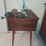 Furniture singer 700 and sewing machine
